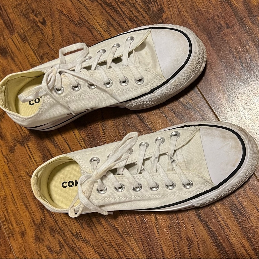 Converse - Picture 4 of 4
